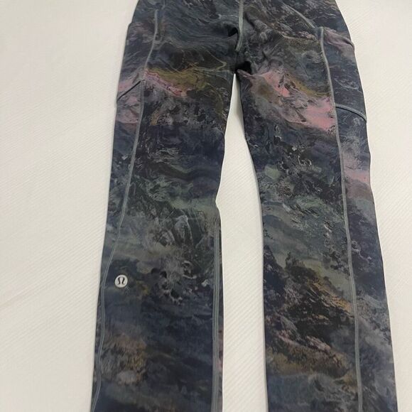 Lululemon Speed Up Luxtreme Leggings Pockets Size 6 - Picture 9 of 10